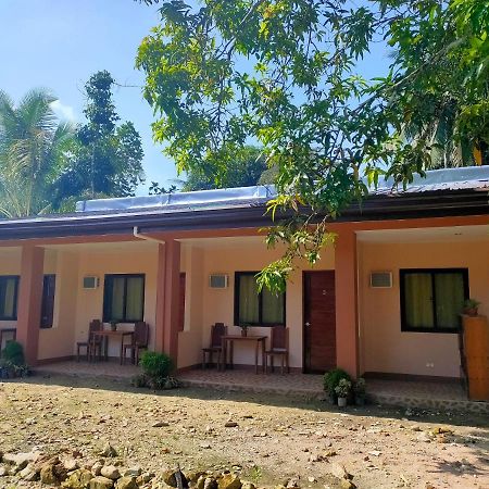 سان فيسنتي Two Season Tourist Inn المظهر الخارجي الصورة